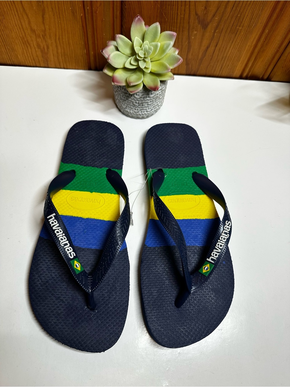 Havaianas Men's Navy Green Yellow Blue Stripe Flip Flops